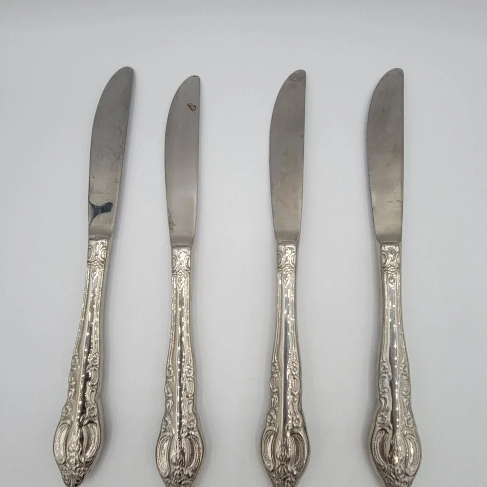 Baroque By Estia Four Dinner Knives 18/8 Stainless Korea Flatware Replacement